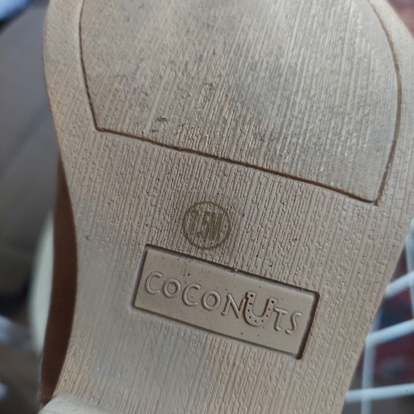 Coconuts Guacho Vegan Leather Western Boot - Picture 7 of 8